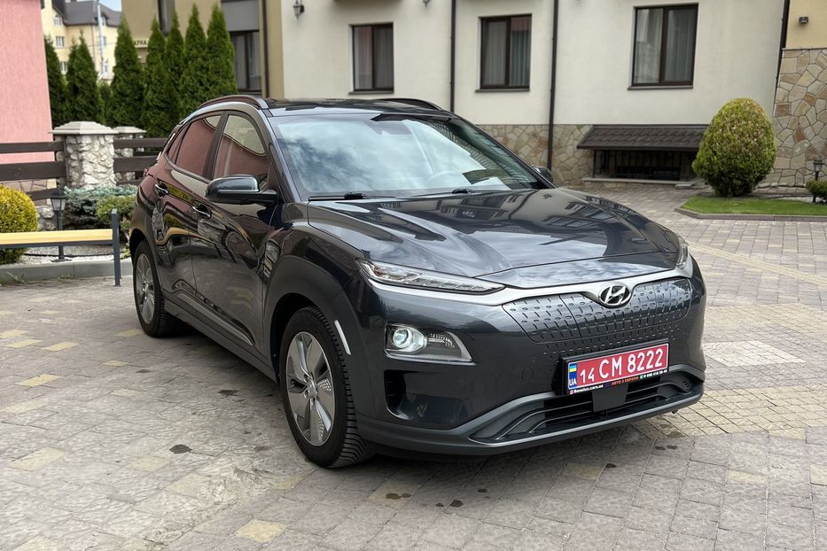 Продам Hyundai Kona Electro Premium 64 61000km 2021 года в Тернополе