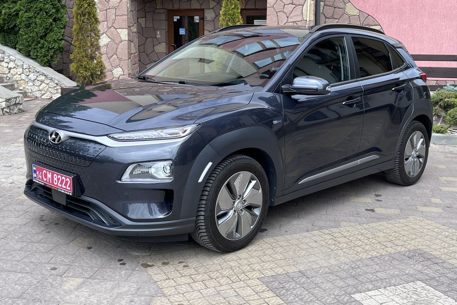 Продам Hyundai Kona Electro Premium 64 61000km 2021 года в Тернополе