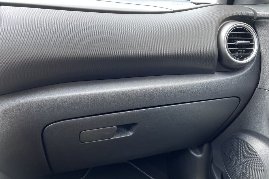 Продам Hyundai Kona Electro Premium 64 61000km 2021 года в Тернополе