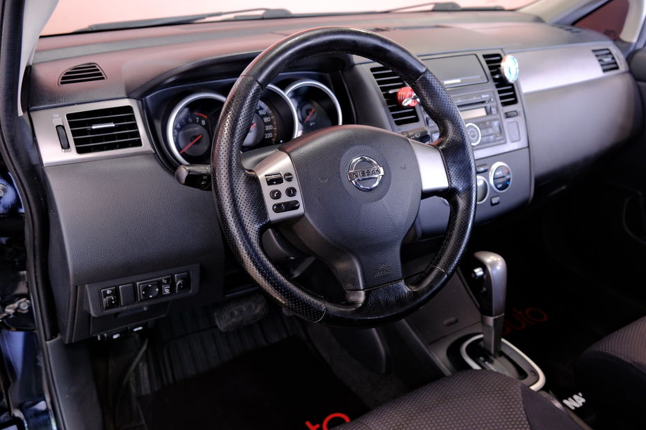 Продам Nissan TIIDA 2008 года в Одессе