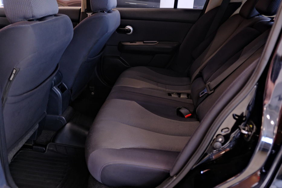 Продам Nissan TIIDA 2008 года в Одессе