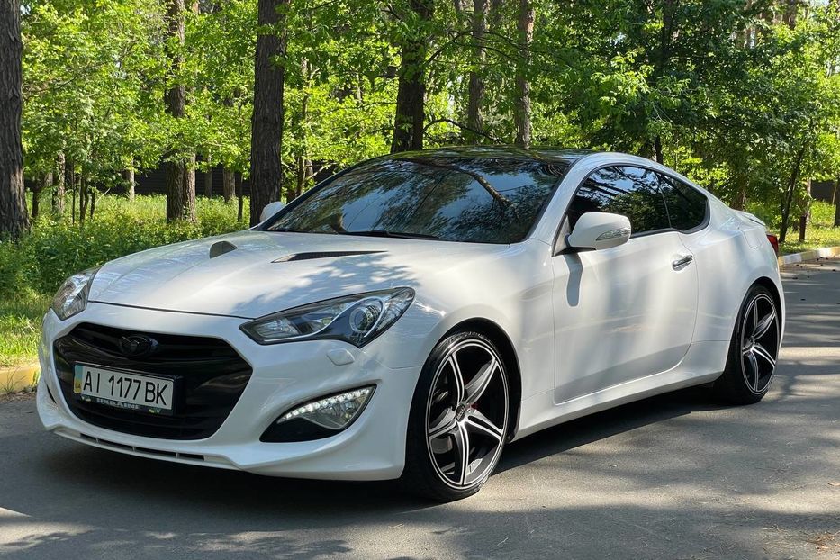 Продам Hyundai Genesis Coupe 2012 года в Киеве