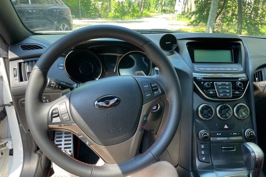 Продам Hyundai Genesis Coupe 2012 года в Киеве