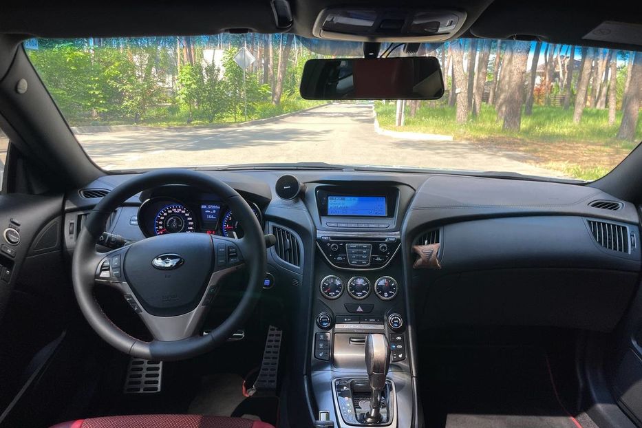 Продам Hyundai Genesis Coupe 2012 года в Киеве