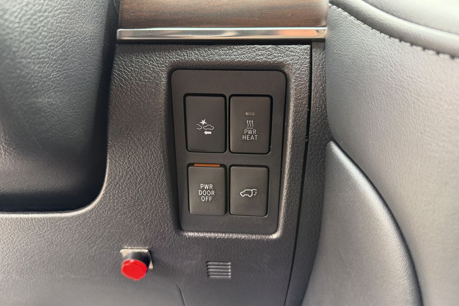 Продам Toyota Land Cruiser 200 Guard B6+ RIDA 2017 года в Киеве