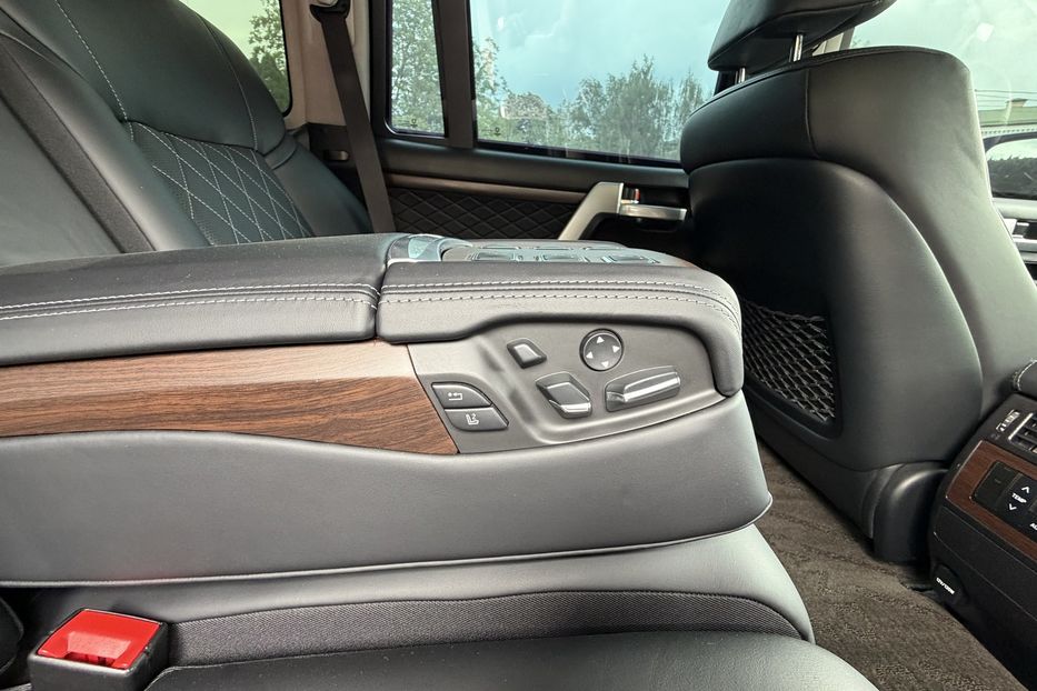 Продам Toyota Land Cruiser 200 Guard B6+ RIDA 2017 года в Киеве