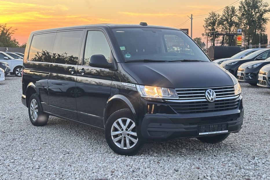 Продам Volkswagen Caravella 2.0 110квт DSG авто у Львові 2020 года в Львове