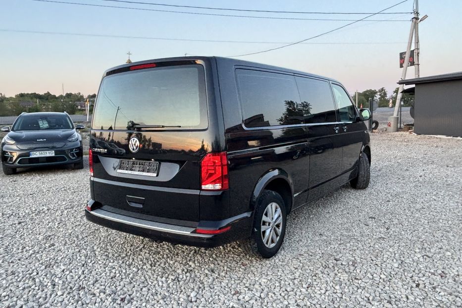 Продам Volkswagen Caravella 2.0 110квт DSG авто у Львові 2020 года в Львове