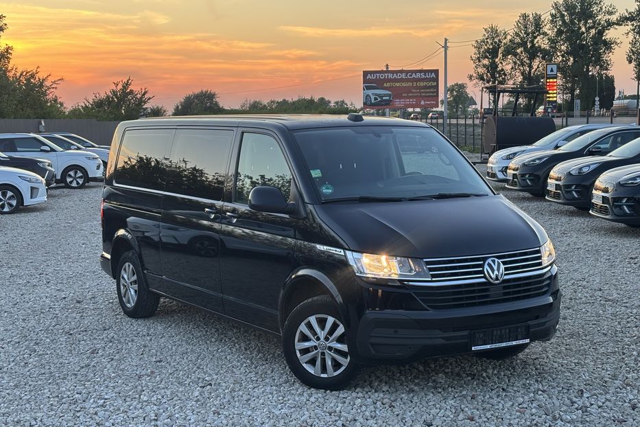 Продам Volkswagen Caravella 2.0 110квт DSG авто у Львові 2020 года в Львове