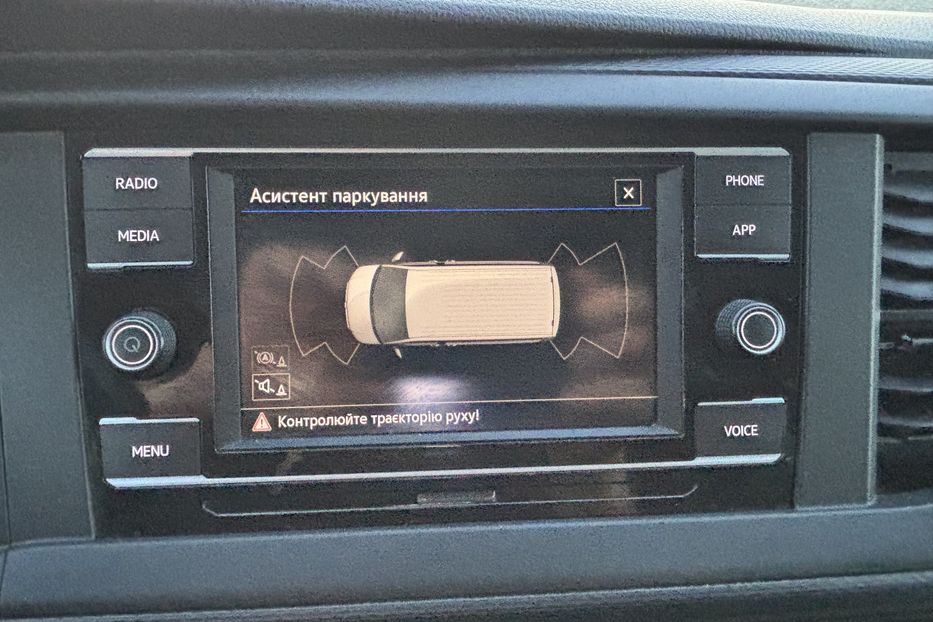 Продам Volkswagen Caravella 2.0 110квт DSG авто у Львові 2020 года в Львове