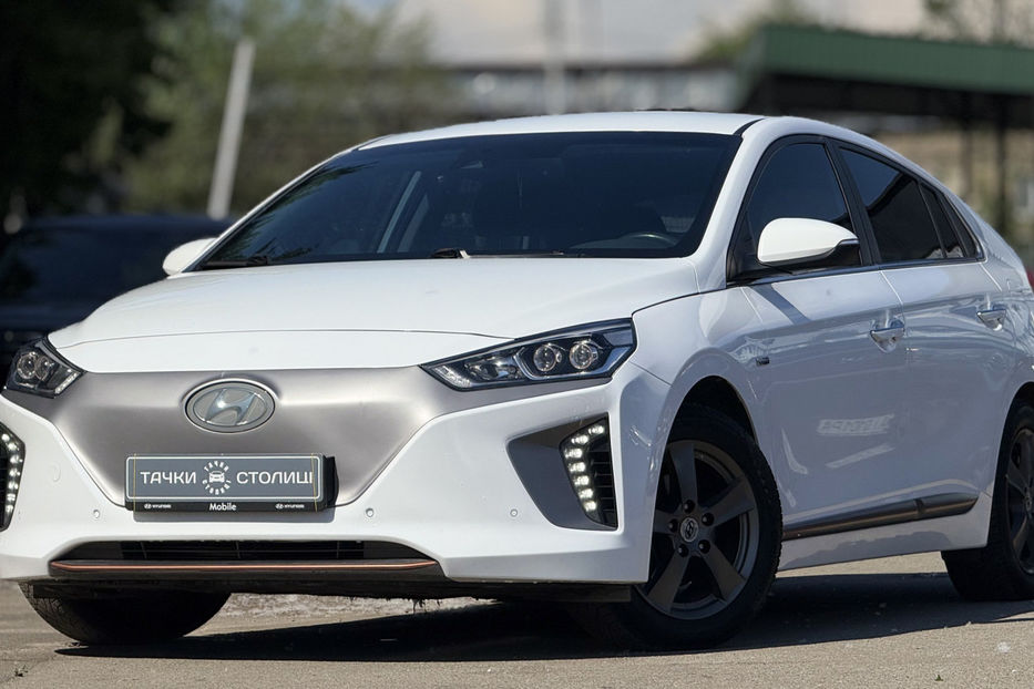 Продам Hyundai Ioniq 28.3 kWh (120 к.с.) • Comfort  2017 года в Киеве