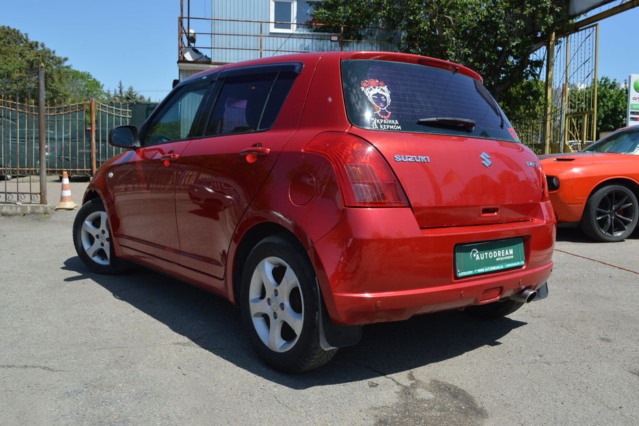 Продам Suzuki Swift 2005 года в Одессе