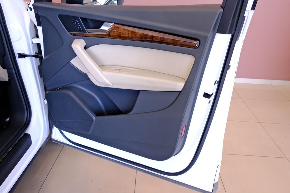 Продам Audi Q5 2017 года в Одессе