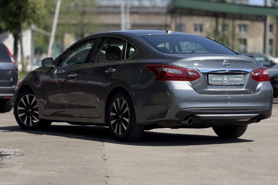 Продам Nissan Altima 2.5 CVT (182 к.с.) • SL 2018 года в Киеве
