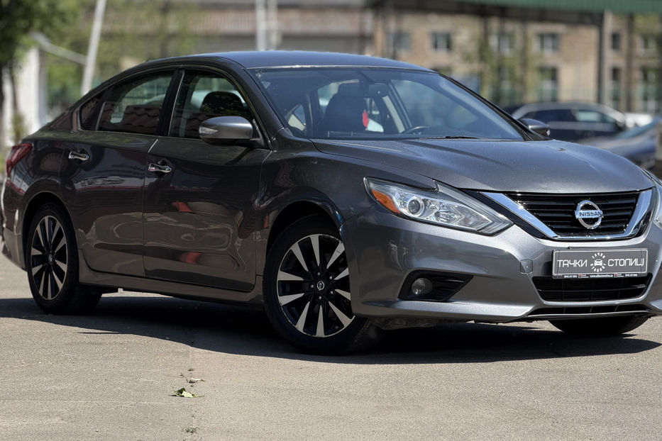 Продам Nissan Altima 2.5 CVT (182 к.с.) • SL 2018 года в Киеве