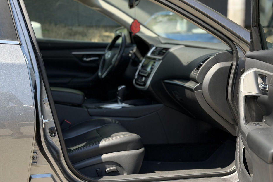 Продам Nissan Altima 2.5 CVT (182 к.с.) • SL 2018 года в Киеве