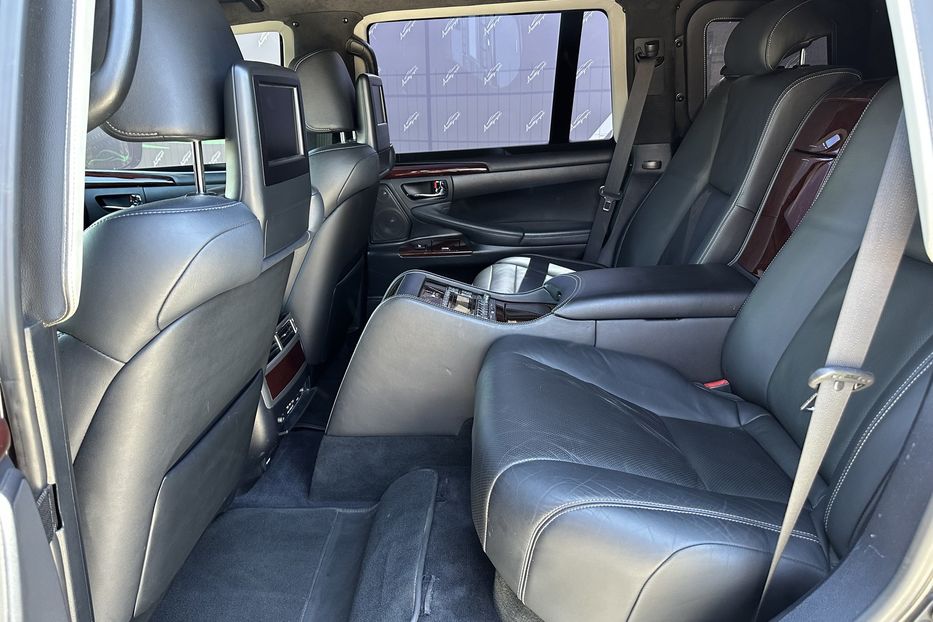 Продам Lexus LX 570 ARMORED B6 INKAS 2015 года в Киеве