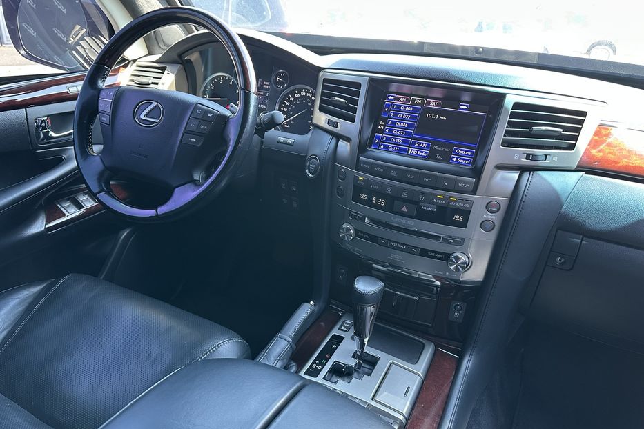 Продам Lexus LX 570 ARMORED B6 INKAS 2015 года в Киеве