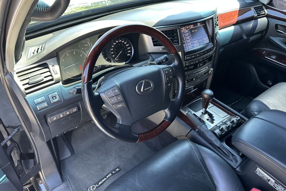 Продам Lexus LX 570 ARMORED B6 INKAS 2015 года в Киеве