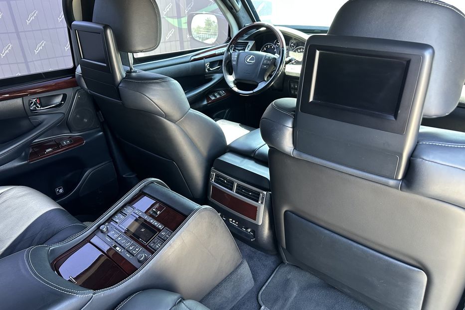 Продам Lexus LX 570 ARMORED B6 INKAS 2015 года в Киеве