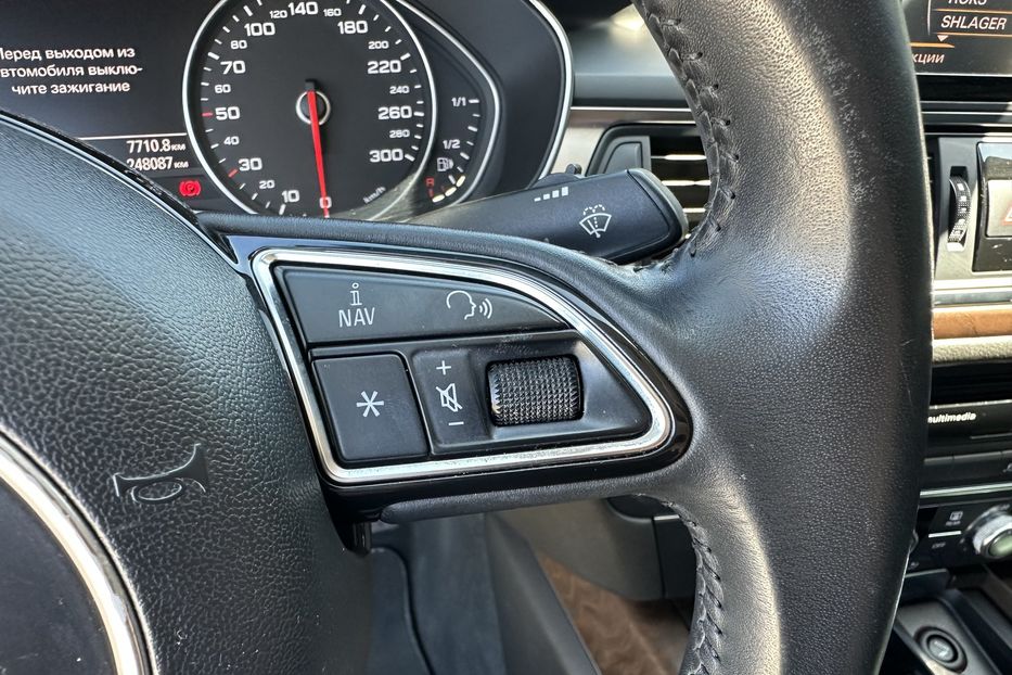 Продам Audi A6 2.8 Quattro 2013 года в Киеве