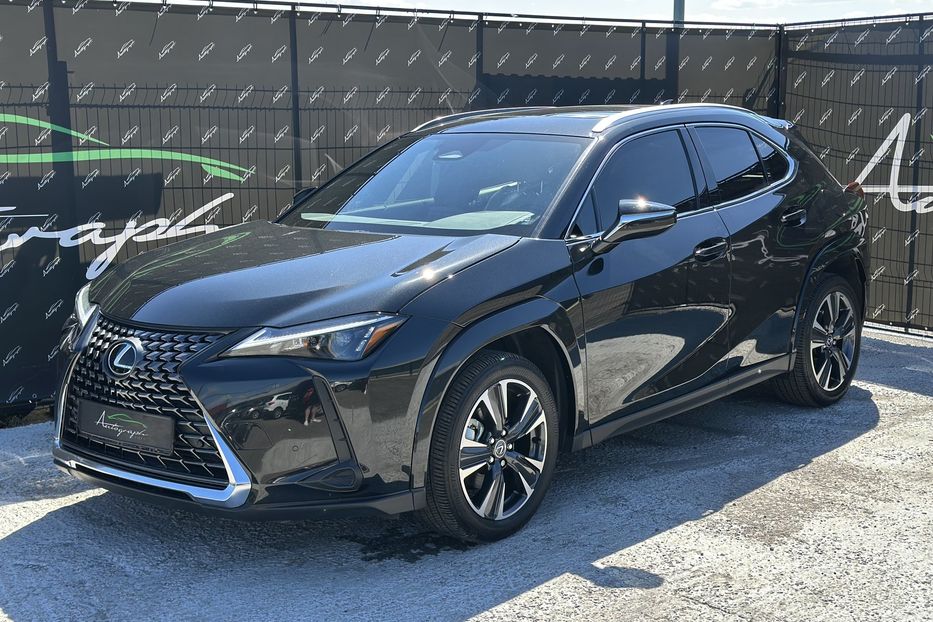Продам Lexus RH UX300H 2025 года в Киеве