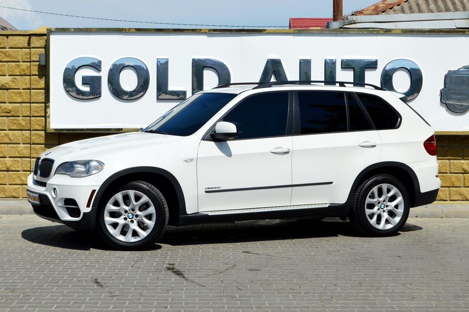 Продам BMW X5 2012 года в Одессе