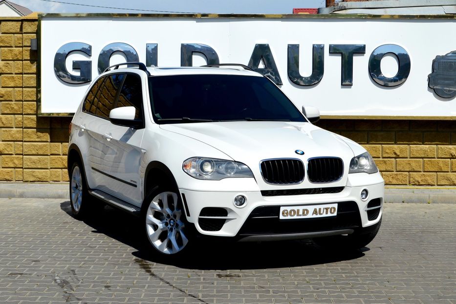 Продам BMW X5 2012 года в Одессе
