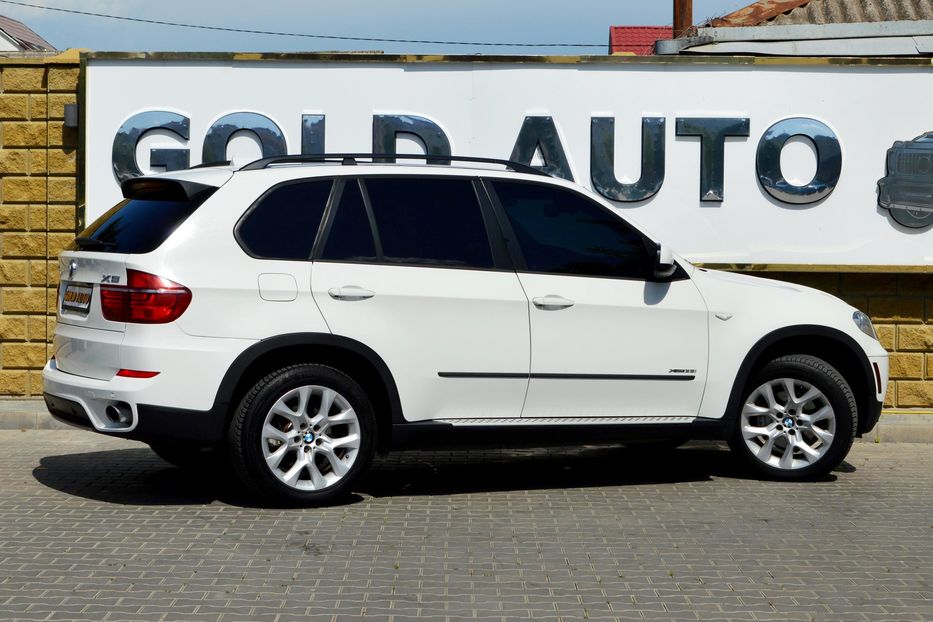 Продам BMW X5 2012 года в Одессе
