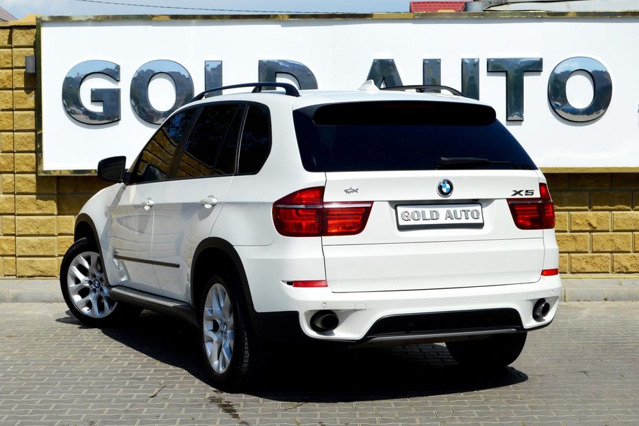 Продам BMW X5 2012 года в Одессе