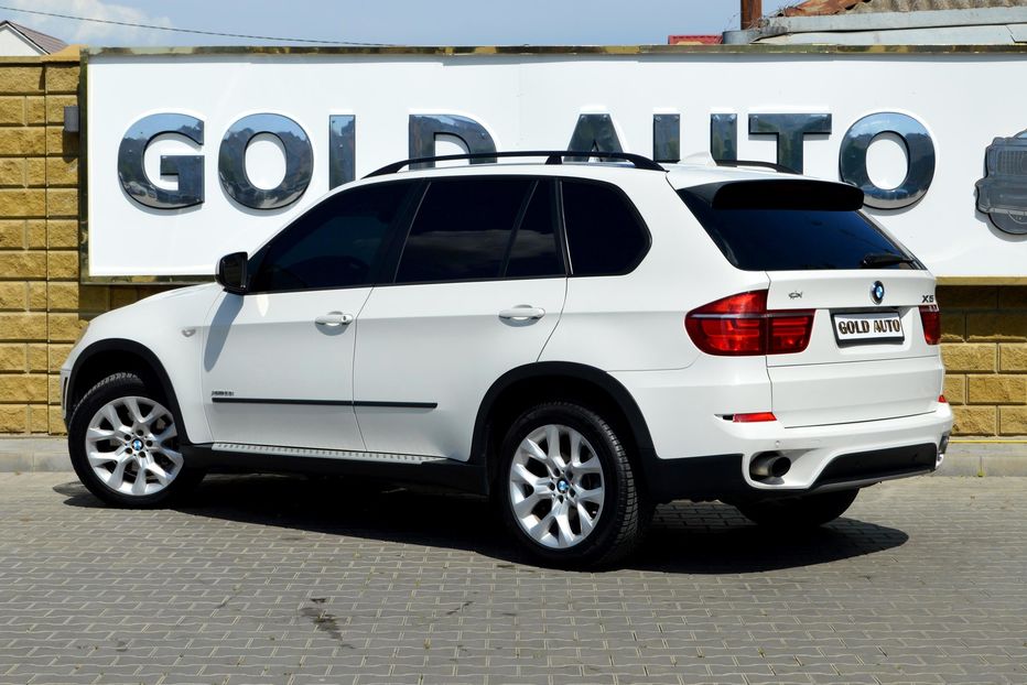 Продам BMW X5 2012 года в Одессе