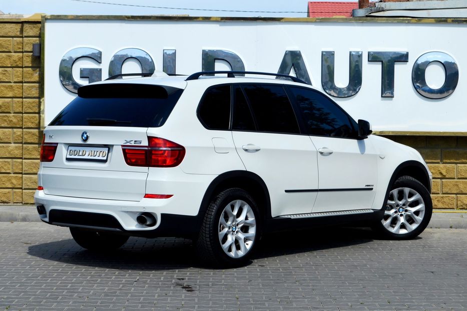 Продам BMW X5 2012 года в Одессе