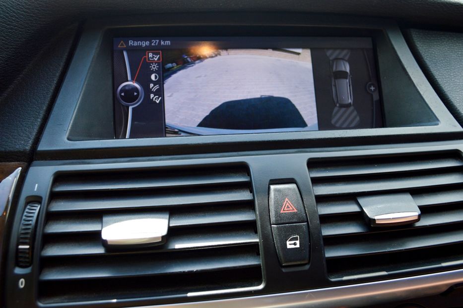 Продам BMW X5 2012 года в Одессе