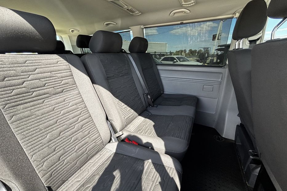 Продам Volkswagen Caravella 2.0 110квт DSG авто у Львові 2020 года в Львове