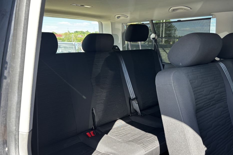 Продам Volkswagen Caravella 2.0 110квт DSG авто у Львові 2020 года в Львове