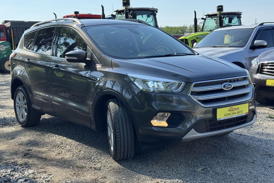Продам Ford Kuga (COMIS) 2019 года в г. Умань, Черкасская область