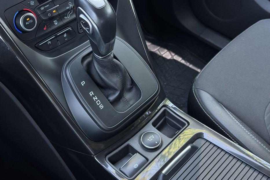 Продам Ford Kuga (COMIS) 2019 года в г. Умань, Черкасская область