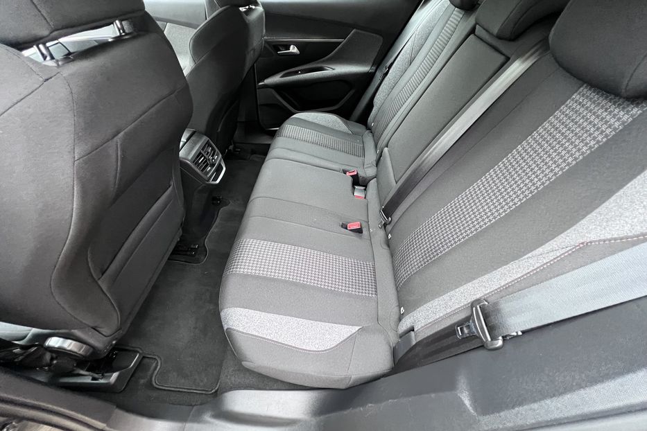 Продам Peugeot 3008 Bissnes  AISIN  2020 года в Тернополе