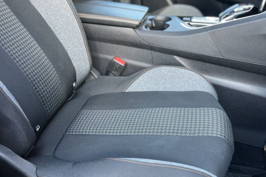 Продам Peugeot 3008 Bissnes  AISIN  2020 года в Тернополе
