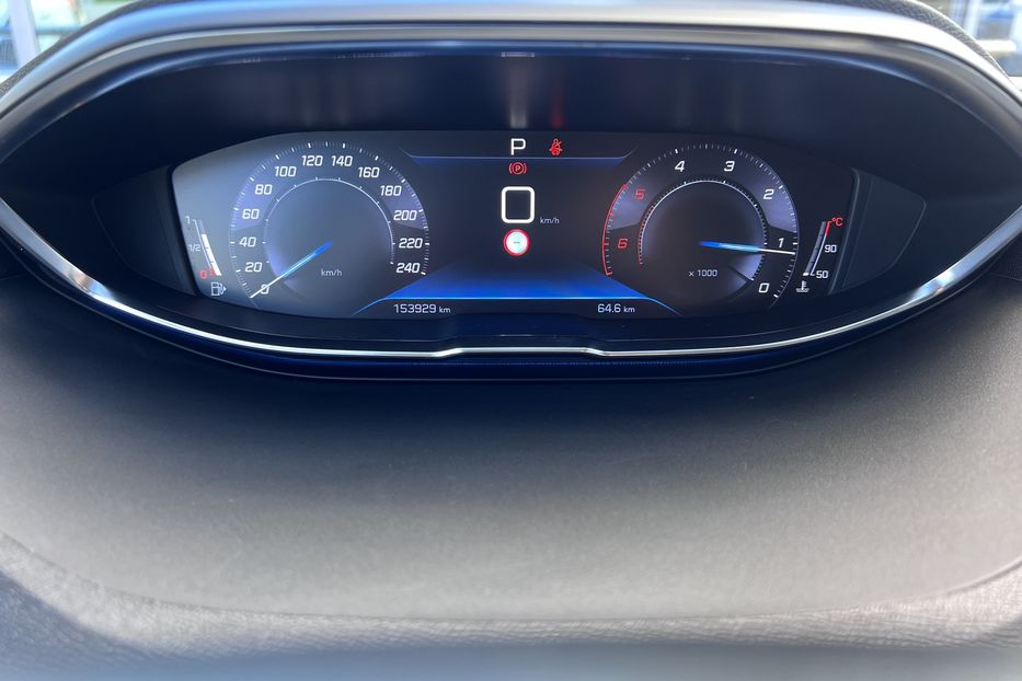 Продам Peugeot 3008 Bissnes  AISIN  2020 года в Тернополе