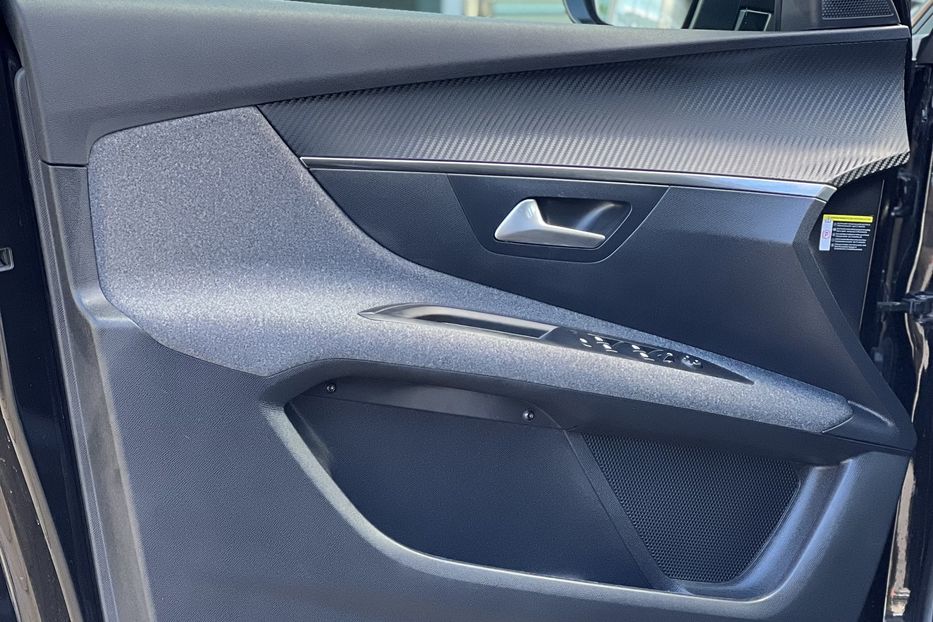 Продам Peugeot 3008 Bissnes  AISIN  2020 года в Тернополе