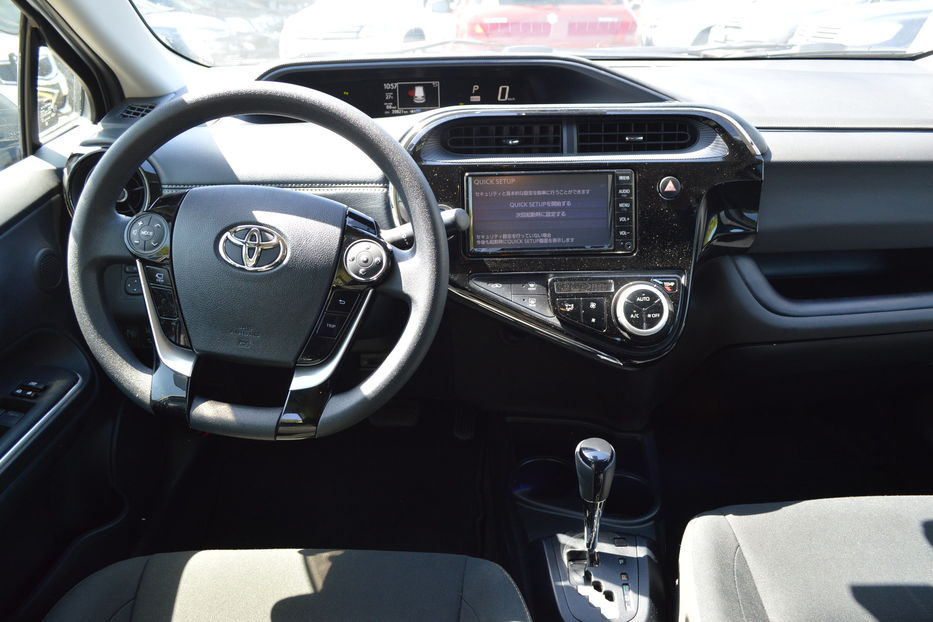 Продам Toyota Prius C Aqua Hybrid 2019 года в Одессе