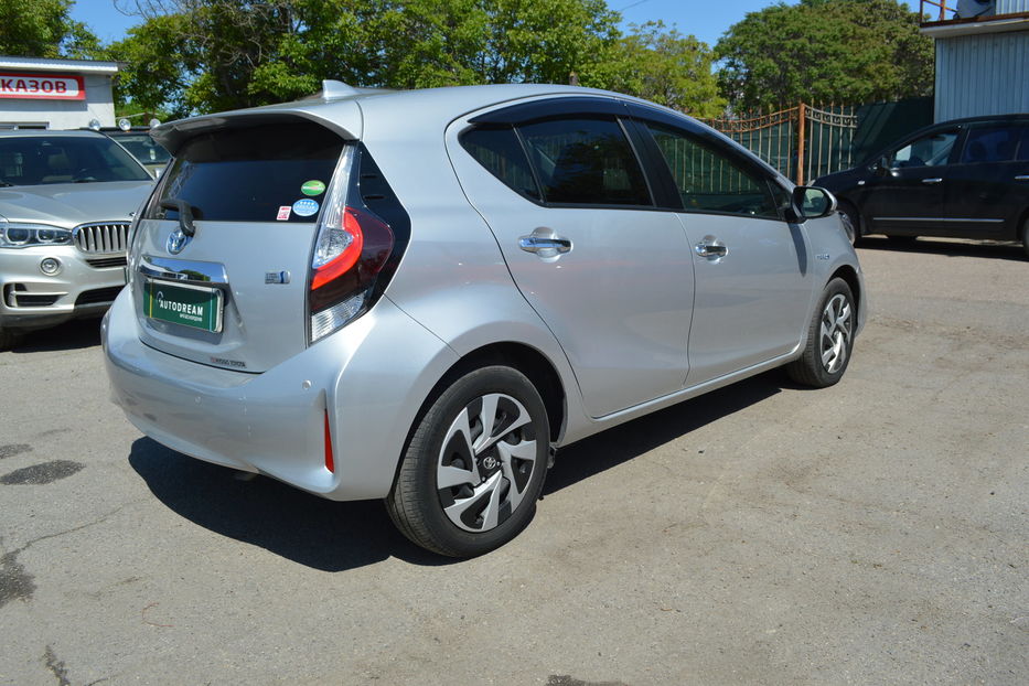 Продам Toyota Prius C Aqua Hybrid 2019 года в Одессе