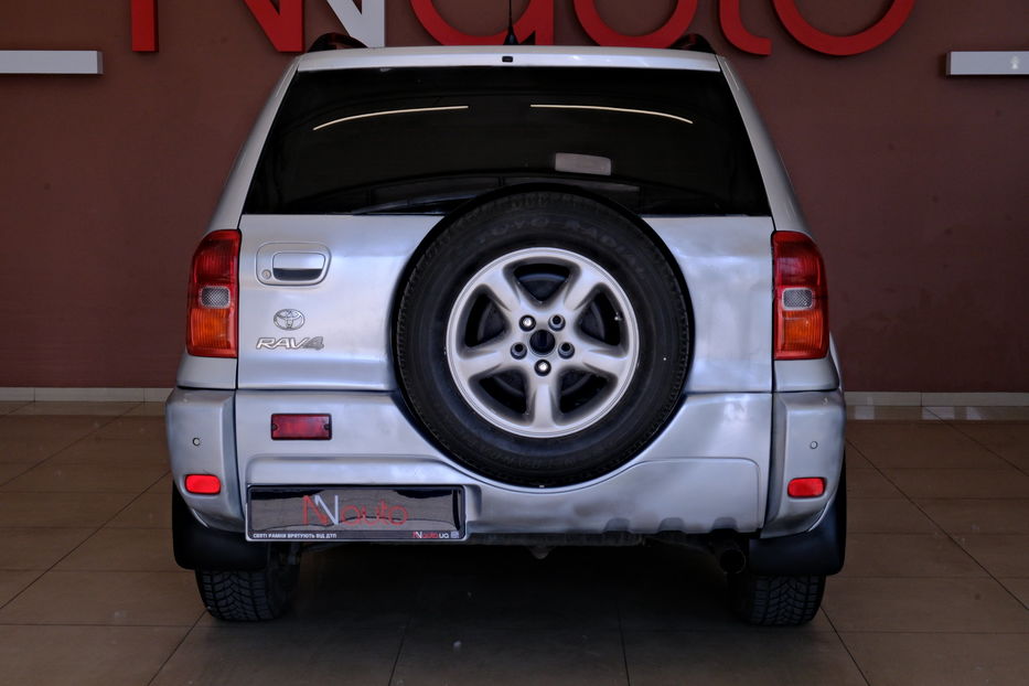 Продам Toyota Rav 4 2003 года в Одессе