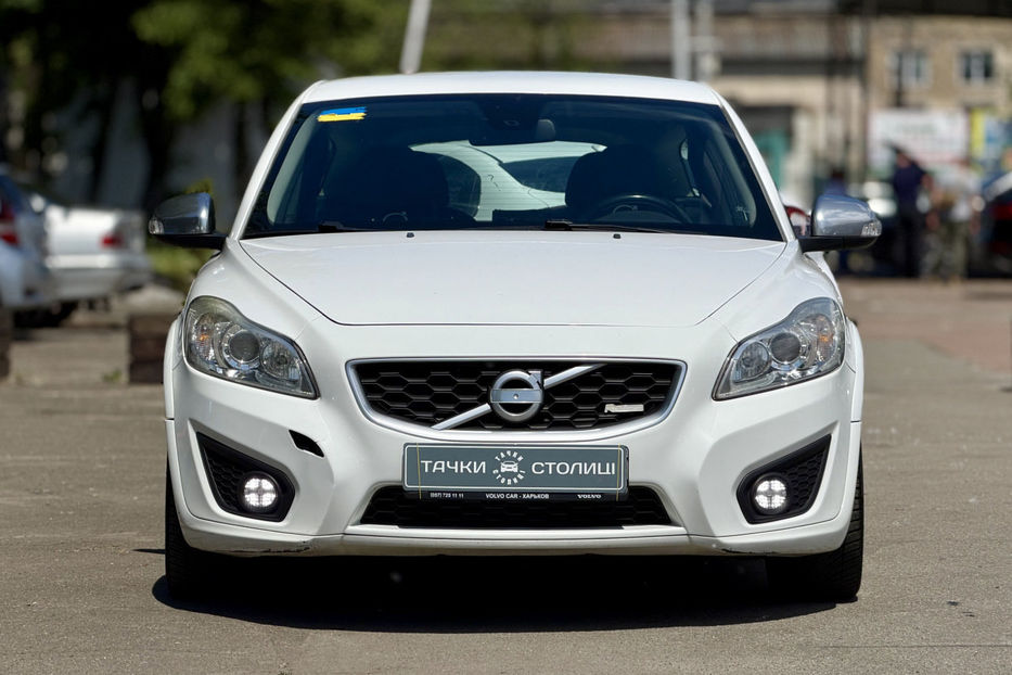 Продам Volvo C30  2.0D AT (177 к.с.) 2012 года в Киеве