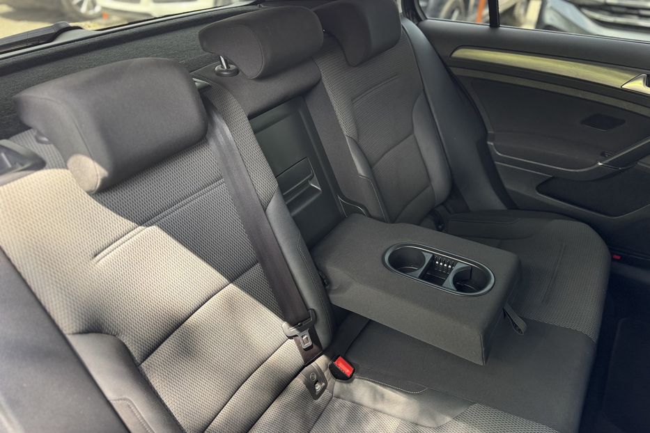 Продам Volkswagen e-Golf COMIS  2019 года в г. Умань, Черкасская область