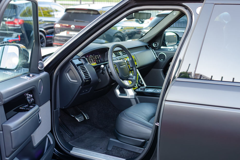Продам Land Rover Range Rover 5.0 Supercharge 2021 года в Киеве
