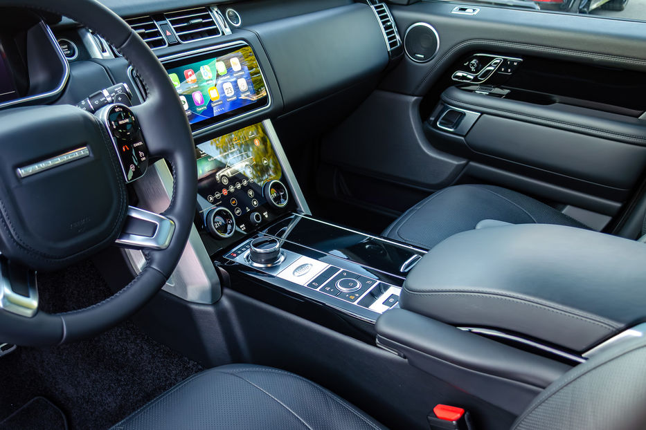 Продам Land Rover Range Rover 5.0 Supercharge 2021 года в Киеве