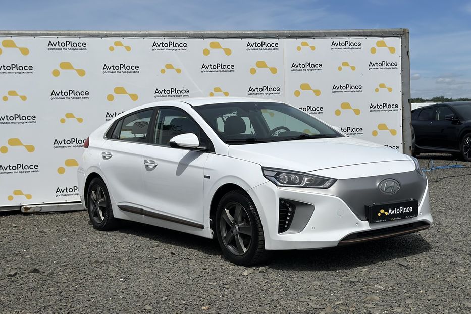 Продам Hyundai Ioniq 2016 года в Луцке
