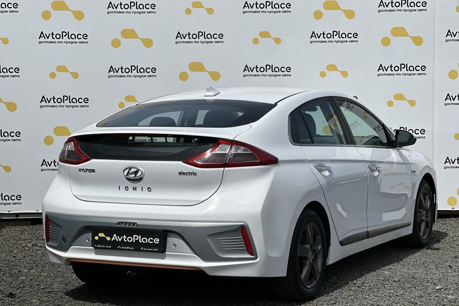 Продам Hyundai Ioniq 2016 года в Луцке